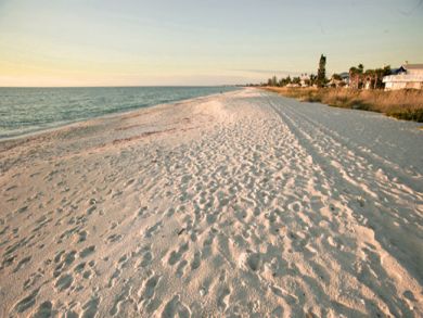 Value Priced Rental Studio At The Beach